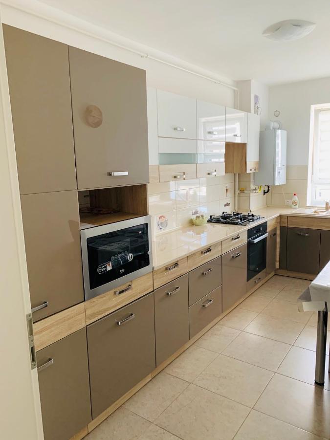 Marius Apartment Брашов Екстериор снимка