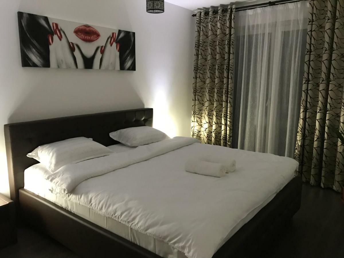 Marius Apartment Брашов Екстериор снимка